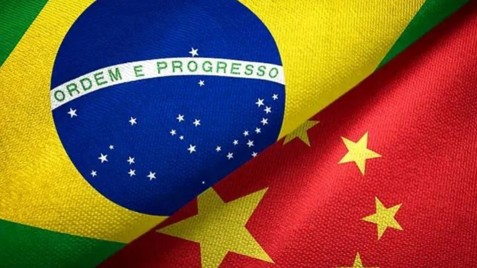 pesquisadores-brasileiros-lancam-curso-para-explicar-a-china