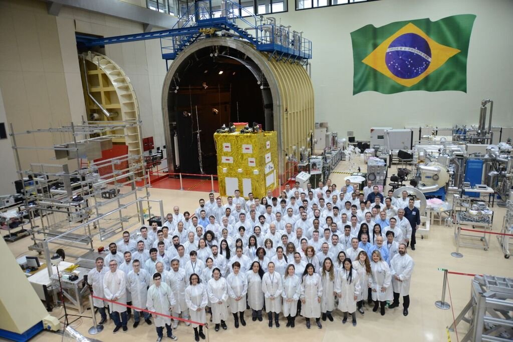 brasil-e-china-firmam-parceria-espacial-revolucionaria:-o-ceu-e-o-limite