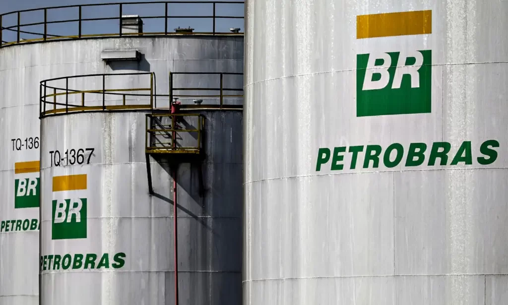 petrobras-fecha-acordo-para-fornecer-petroleo-a-india