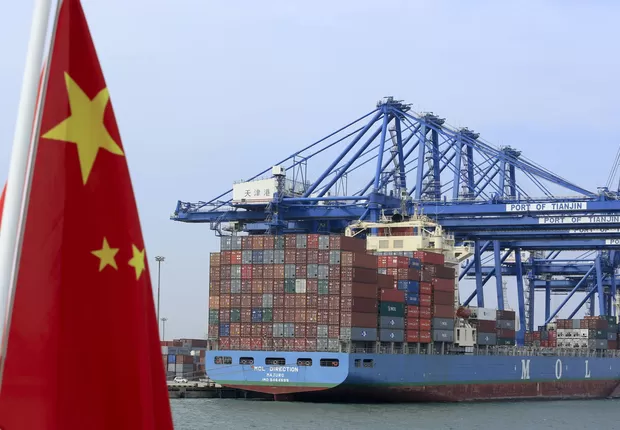 tarifas-dos-eua-impulsionam-brasil-a-fortalecer-presenca-na-china-e-diversificar-exportacoes