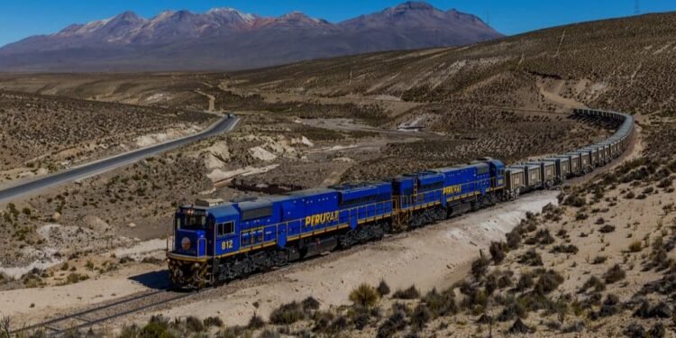 brasil-e-china-avancam-em-projeto-de-ferrovia-transcontinental-ligando-ilheus-(ba)-ao-peru