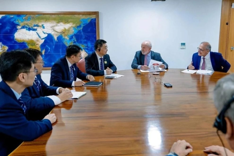 lula-recebe-xcmg-e-discute-novos-investimentos-chineses