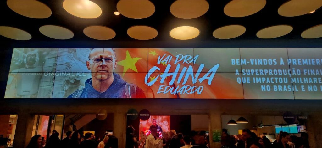 “vai-pra-china,-eduardo!”